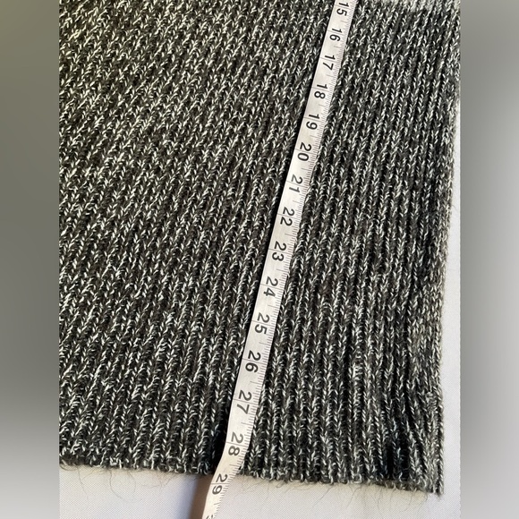 RD Style Two-Tone Gray Drape Cardigan - Picture 11 of 12